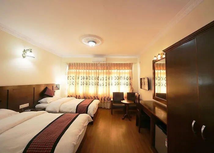 Отель Bliss International 3*