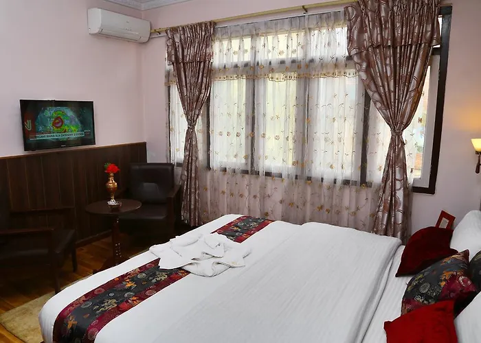 Отель Bliss International 3*