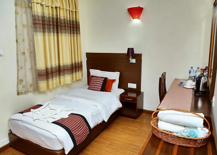 Bliss International Отель 3*