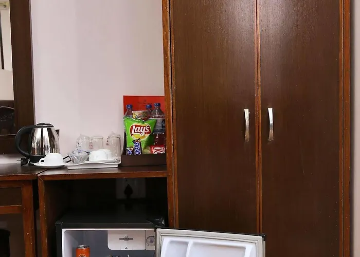 Bliss International Отель Катманду