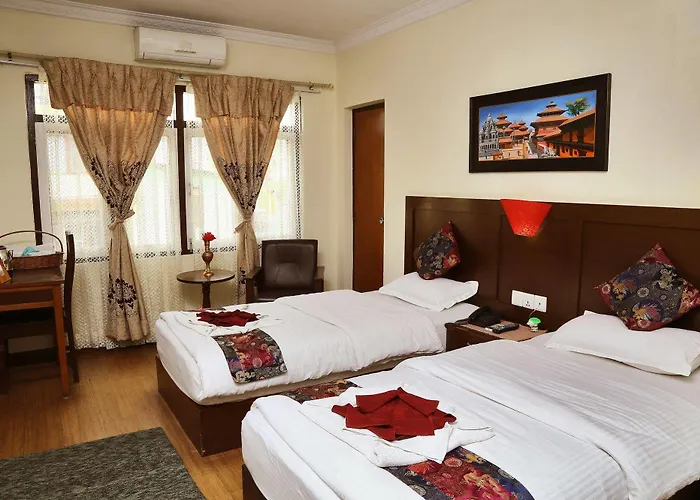 Отель Bliss International 3*